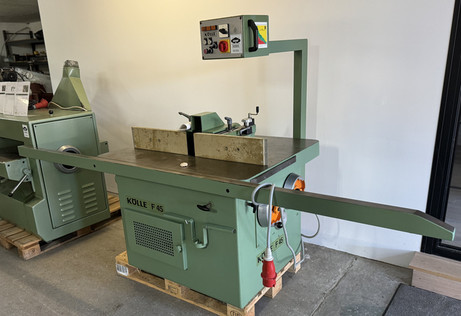 tilting spindlemoulder